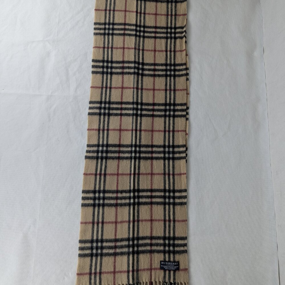 Burberry Scarf Beige – Unisex Check – Pre-Loved - 10 Cashmere 90 Merino wool - Picture 4 of 7